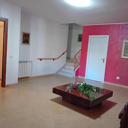 Villa Levante Barletta Exteriör bild