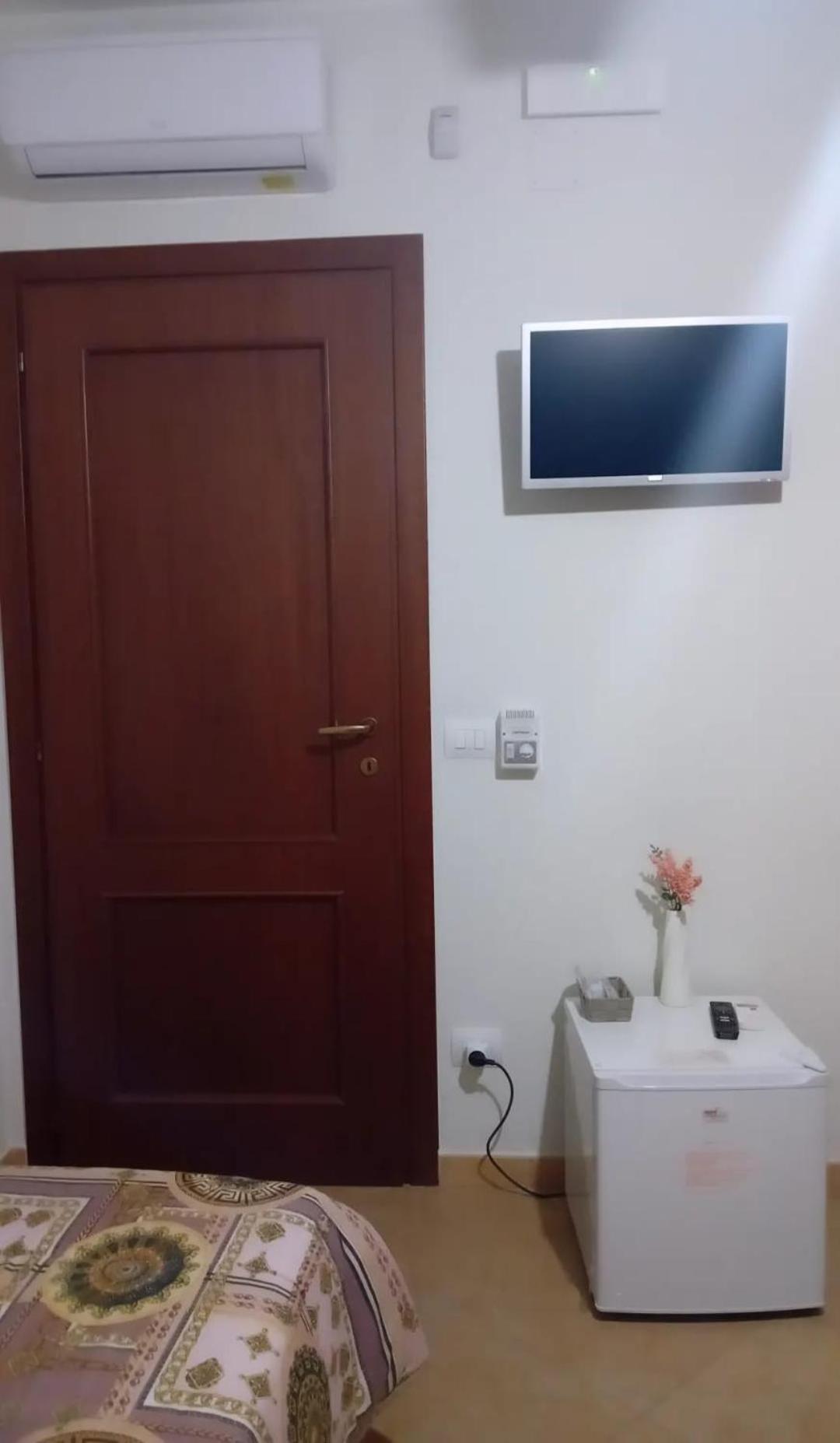 Villa Levante Barletta Exteriör bild